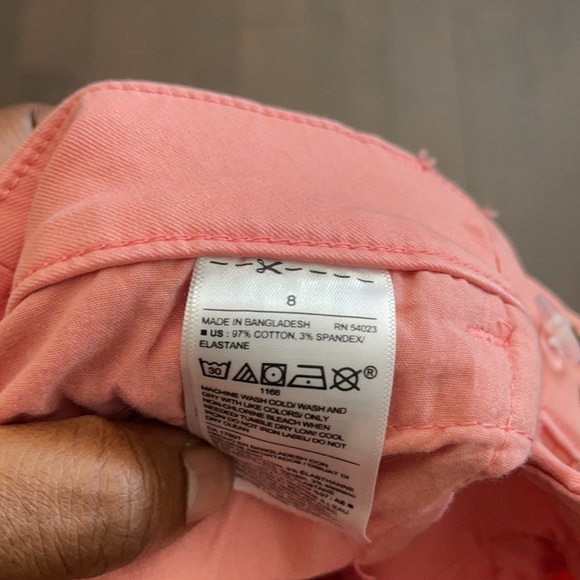 Old Navy Ankle length denim pants - Picture 6 of 6